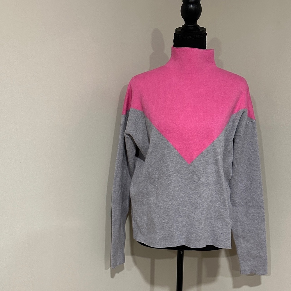 *CYNTHIA ROWLEY* Pink x Gray Color Block Turtleneck Sweater Size Large